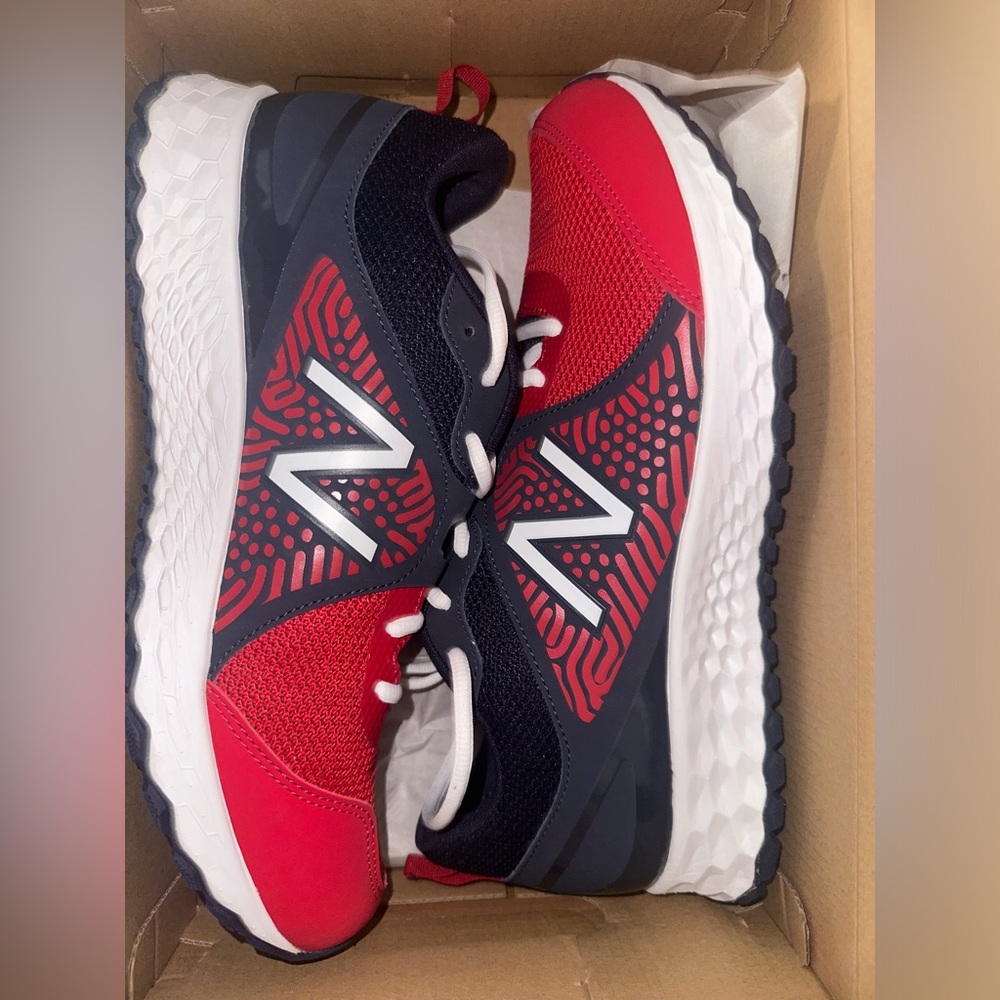 *NEW* New Balance Turf Shoes